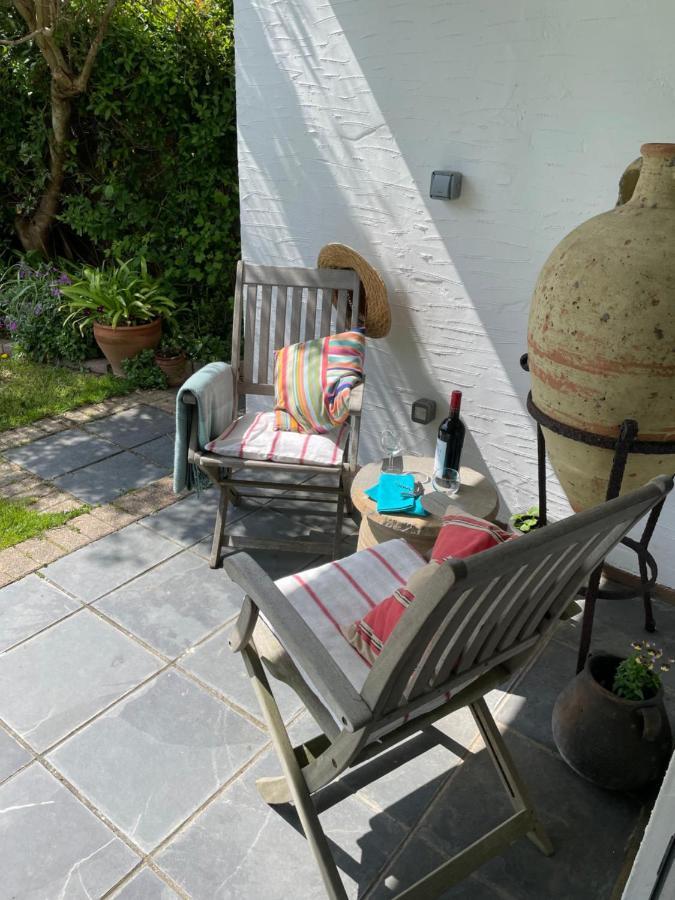 Cliff Top Garden Room Milford-on-Sea Exteriér fotografie
