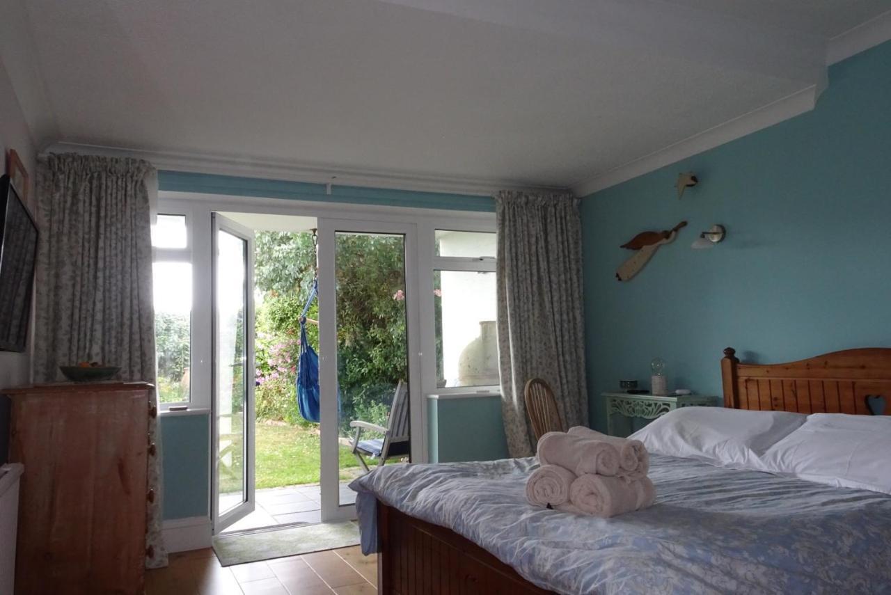 Cliff Top Garden Room Milford-on-Sea Exteriér fotografie